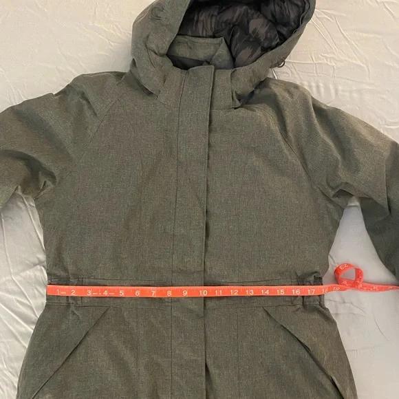 North Face “Arctic II Down Parka” Medium in “Graphite Gray” - Picture 6 of 12